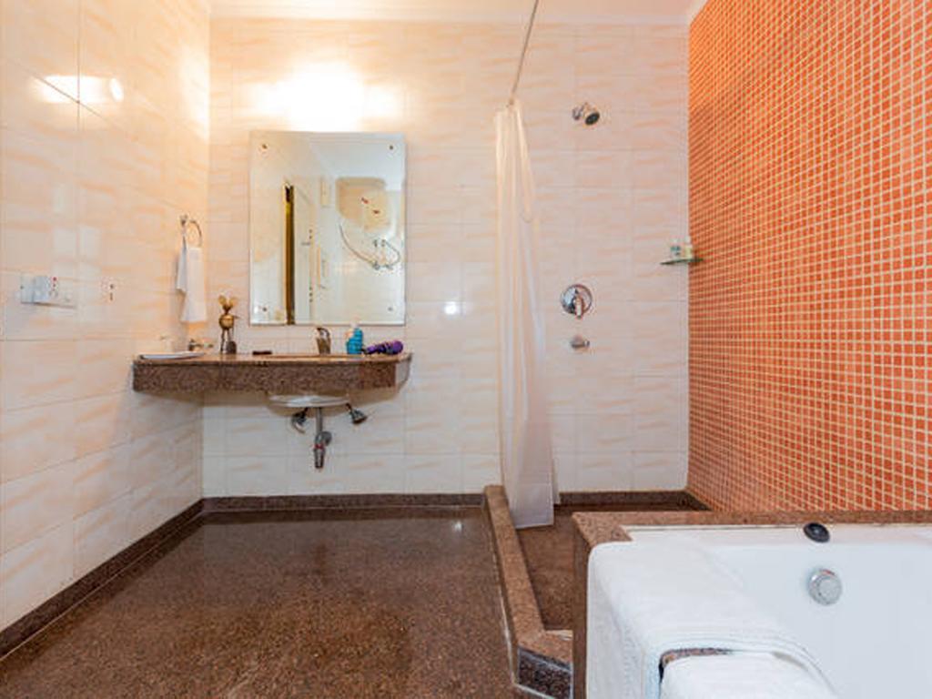 Cinnamon Homestay, Off Sohna Road Gurgaon Room photo
